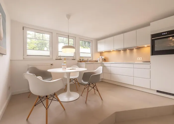 Granitz Wind & Wolke Apartment *